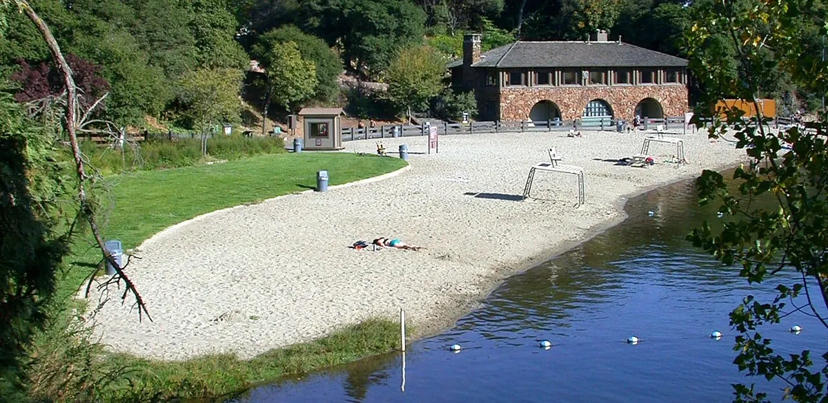 Lake Temescal and its beach house in Temescal Regional Recreation Area, Oakland, photographed in 2006.